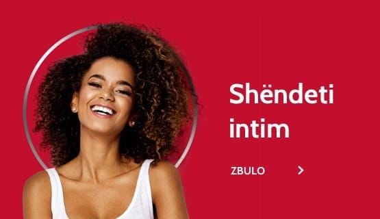 Grua e lumtur, në një sfond të kuq, me titullin “Shëndeti intim” dhe tekstin me lidhje për klikim “eksploro”
